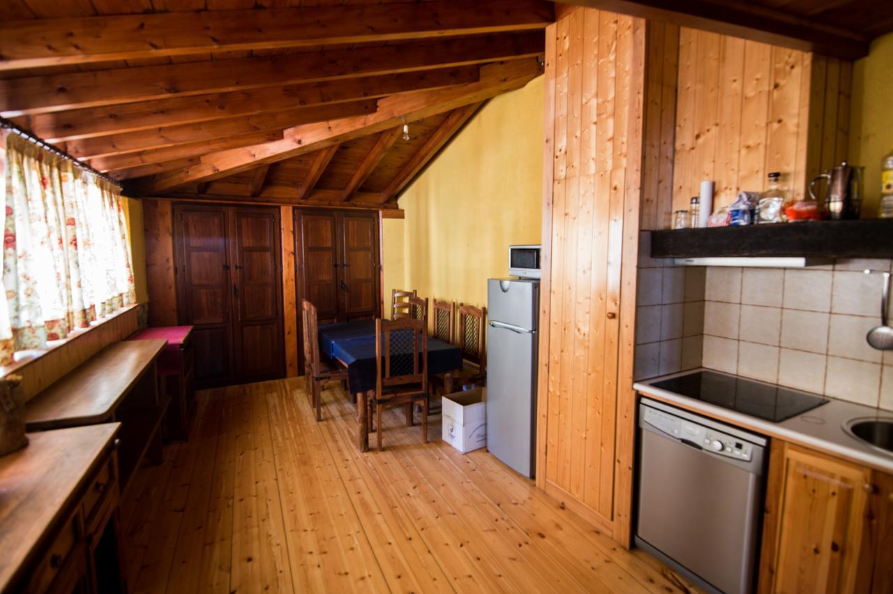 Lois Casa Rural La Catedral De La Montanaゲストハウス エクステリア 写真